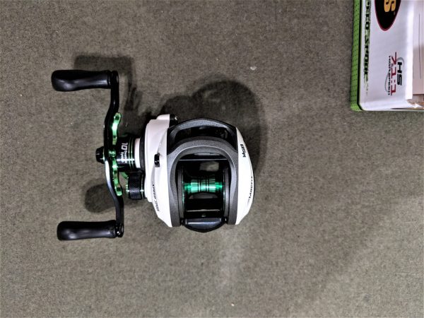 Lews Mach1 left hand Baitcaster Reel