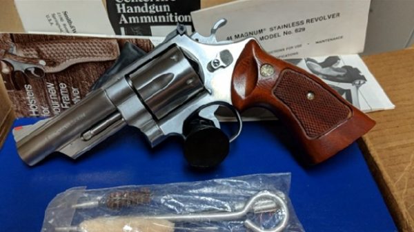 SMITH & WESSON NIB 629 44 MAG PINNED AND RECESSED