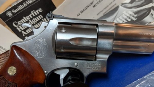 SMITH & WESSON NIB 629 44 MAG PINNED AND RECESSED - Image 4