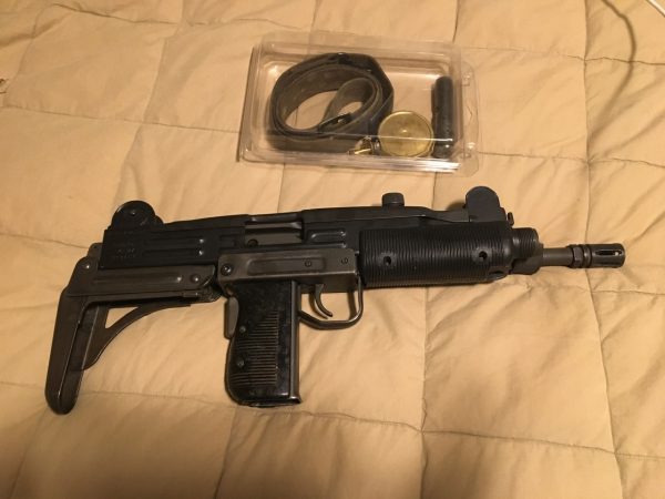 UZI IMI with extras - Image 2