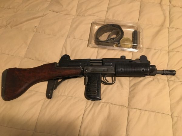 UZI IMI with extras - Image 3