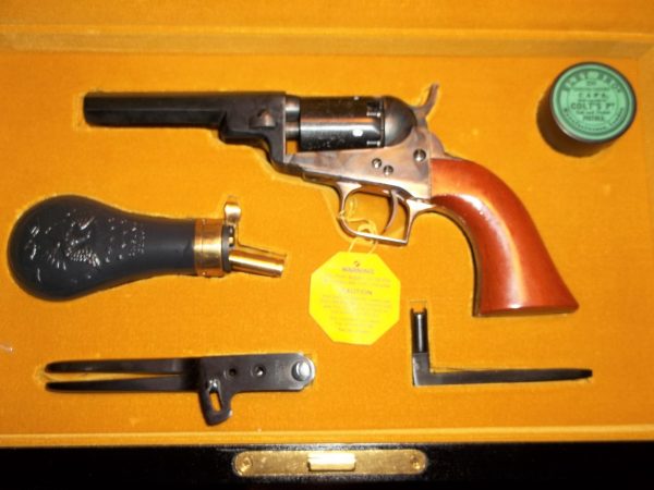Colt 1848 Baby Dragoon Limited Edition Set